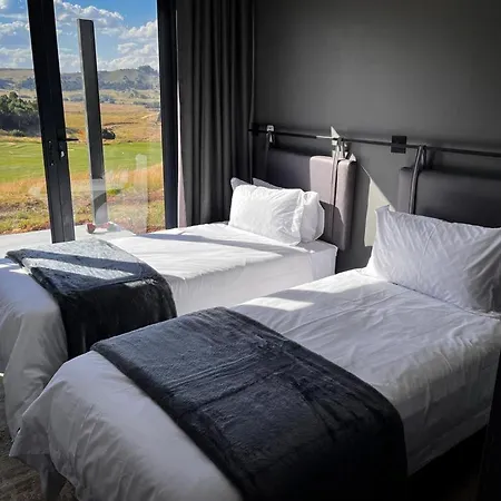 The Big Easy Rest At Highland Gate Golf & Trout Villa Dullstroom Exterior photo